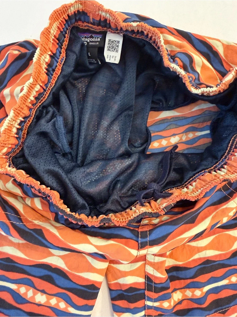 Patagonia boy’s swim
